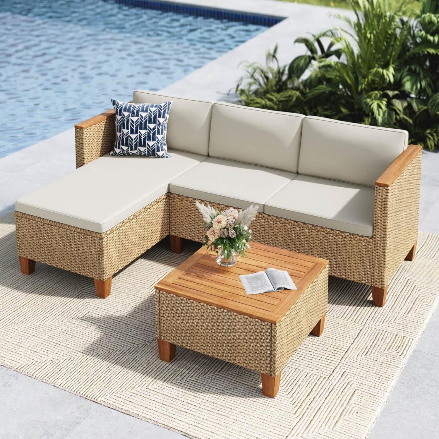 Hochwertige 3 Teilig Gartenmoebel Set ausgestattet mit Beigen Kissen geeignet fuer 4 Personen Kleines L Foermiges Sofa mit Holztisch Gartenlounge Set fuer Terrasse Balkon Variante 418