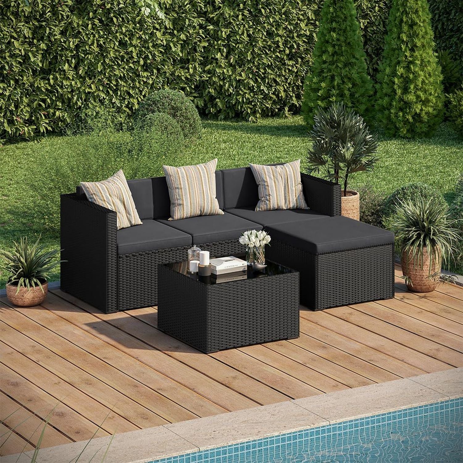 Hochwertige Zethora Gartenmoebel Set 3 TLG GartenmoebelSet geeignet fuer Terrasse Balkon Gartenlounge ausgestattet mit 3er Sofa Hocker Sitzgarnitur Set schwarz anthrazit fuer 4 Personen Variante 421